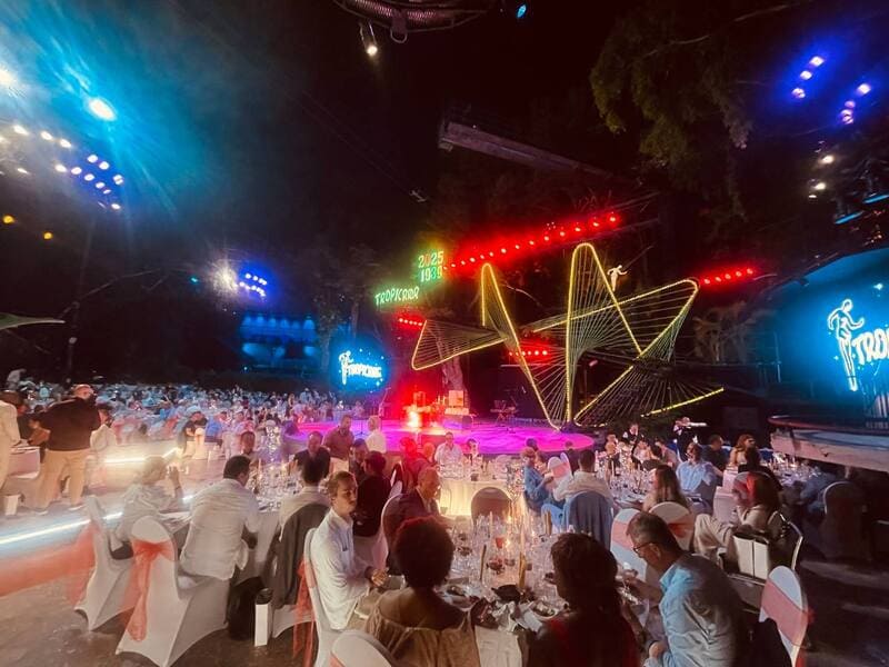 Tropicana Cabaret entrance